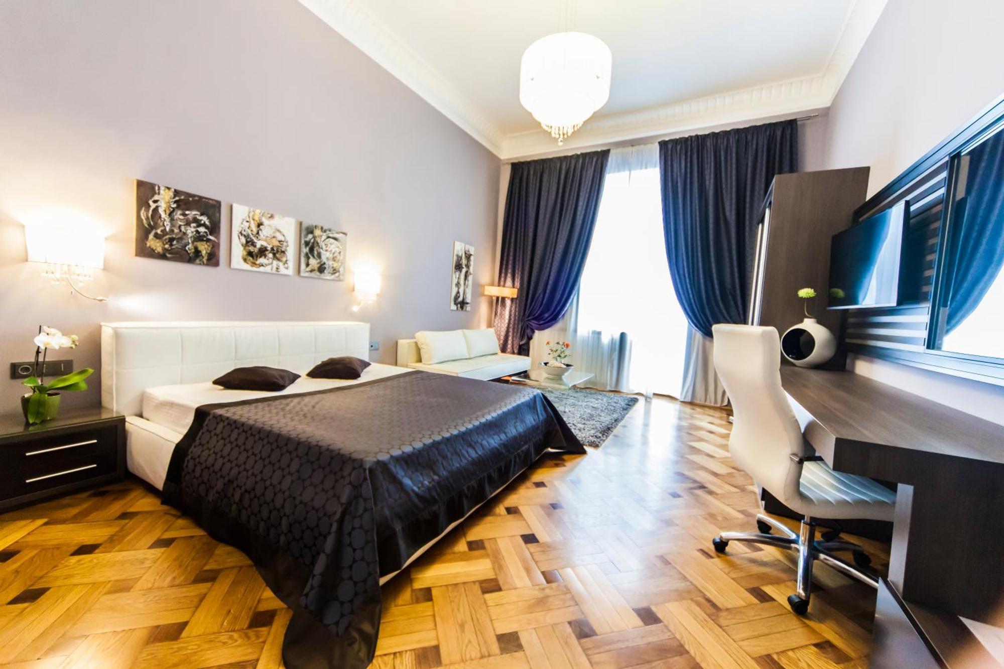 Matei Corvin Apartment Cluj-Napoca Exterior photo